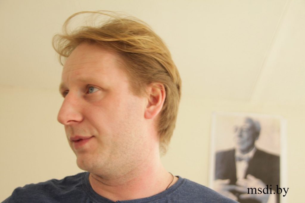 Title: MSDI.BY - Актерское мастерство в Минске, Актерские курсы в Минске, Театр в Минске Description: Актерское мастерство в Минске, Театральная студия в Минске, Актерские курсы в Минске, Ораторский курс, Курсы техники речи, курсы в Минске, Онлайн обучение, Обучающая платформа, Театр на Немиге