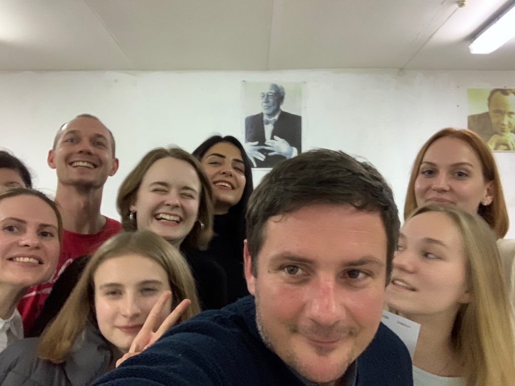 Title: MSDI.BY - Актерское мастерство в Минске, Актерские курсы в Минске, Театр в Минске Description: Актерское мастерство в Минске, Театральная студия в Минске, Актерские курсы в Минске, Ораторский курс, Курсы техники речи, курсы в Минске, Онлайн обучение, Обучающая платформа, Театр на Немиге