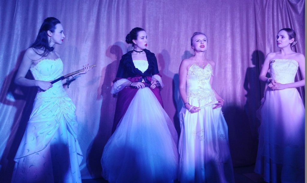 Title: MSDI.BY - Актерское мастерство в Минске, Актерские курсы в Минске, Театр в Минске Description: Актерское мастерство в Минске, Театральная студия в Минске, Актерские курсы в Минске, Ораторский курс, Курсы техники речи, курсы в Минске, Онлайн обучение, Обучающая платформа, Театр на Немиге