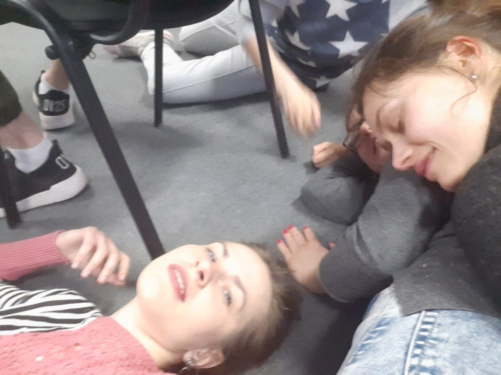 Title: MSDI.BY - Актерское мастерство в Минске, Актерские курсы в Минске, Театр в Минске Description: Актерское мастерство в Минске, Театральная студия в Минске, Актерские курсы в Минске, Ораторский курс, Курсы техники речи, курсы в Минске, Онлайн обучение, Обучающая платформа, Театр на Немиге