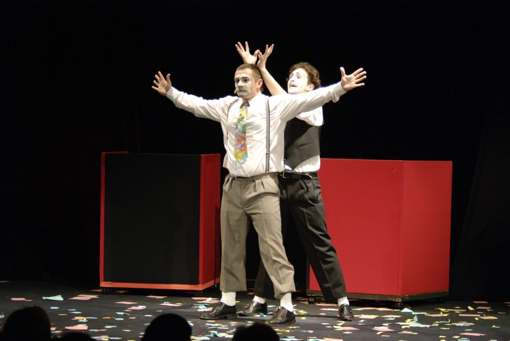 Title: MSDI.BY - Актерское мастерство в Минске, Актерские курсы в Минске, Театр в Минске Description: Актерское мастерство в Минске, Театральная студия в Минске, Актерские курсы в Минске, Ораторский курс, Курсы техники речи, курсы в Минске, Онлайн обучение, Обучающая платформа, Театр на Немиге