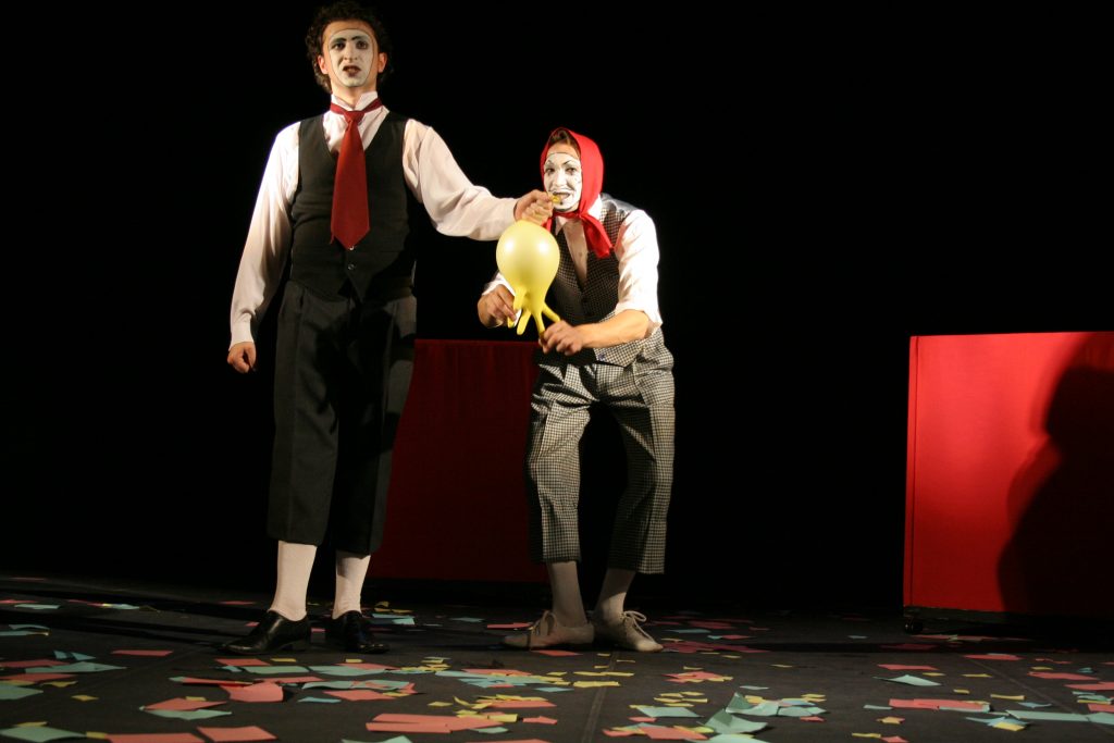 Title: MSDI.BY - Актерское мастерство в Минске, Актерские курсы в Минске, Театр в Минске Description: Актерское мастерство в Минске, Театральная студия в Минске, Актерские курсы в Минске, Ораторский курс, Курсы техники речи, курсы в Минске, Онлайн обучение, Обучающая платформа, Театр на Немиге