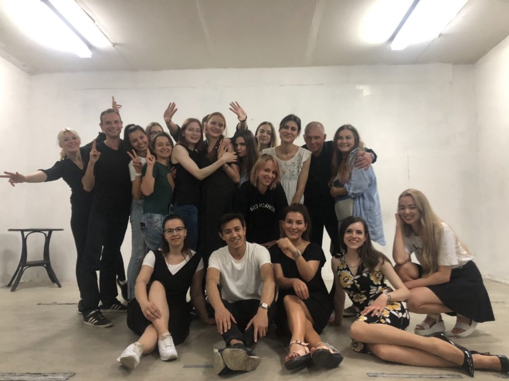 Title: MSDI.BY - Актерское мастерство в Минске, Актерские курсы в Минске, Театр в Минске Description: Актерское мастерство в Минске, Театральная студия в Минске, Актерские курсы в Минске, Ораторский курс, Курсы техники речи, курсы в Минске, Онлайн обучение, Обучающая платформа, Театр на Немиге