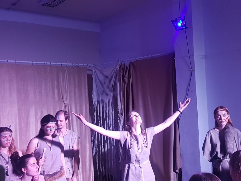 Title: MSDI.BY - Актерское мастерство в Минске, Актерские курсы в Минске, Театр в Минске Description: Актерское мастерство в Минске, Театральная студия в Минске, Актерские курсы в Минске, Ораторский курс, Курсы техники речи, курсы в Минске, Онлайн обучение, Обучающая платформа, Театр на Немиге