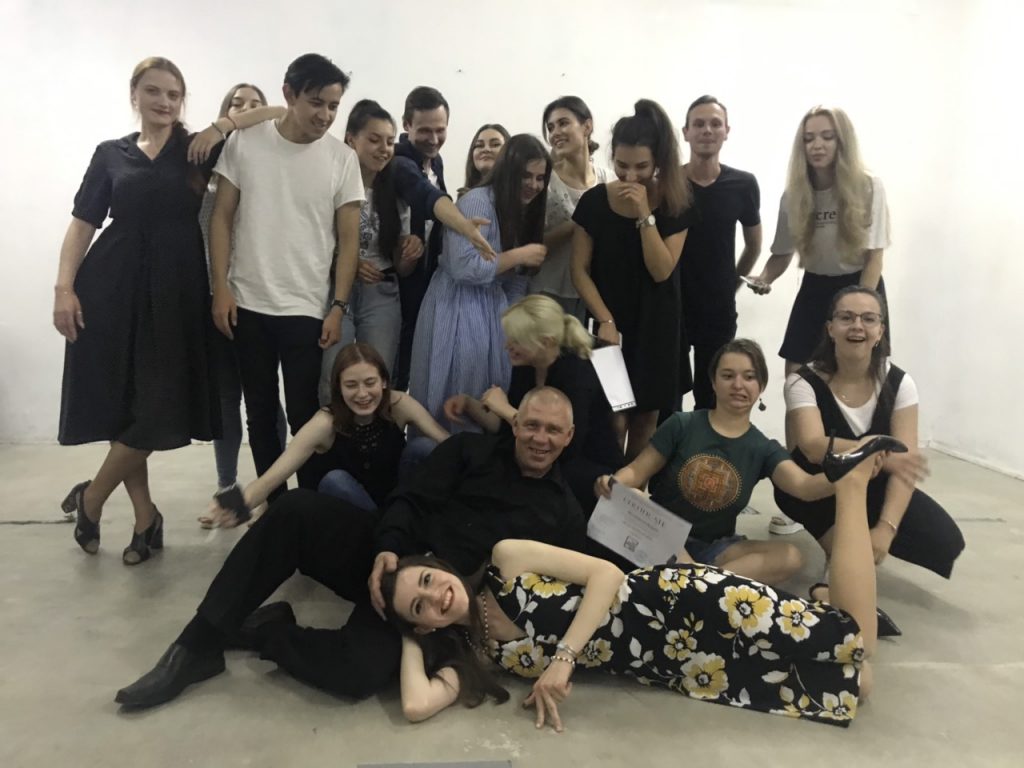 Title: MSDI.BY - Актерское мастерство в Минске, Актерские курсы в Минске, Театр в Минске Description: Актерское мастерство в Минске, Театральная студия в Минске, Актерские курсы в Минске, Ораторский курс, Курсы техники речи, курсы в Минске, Онлайн обучение, Обучающая платформа, Театр на Немиге