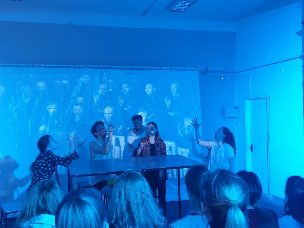 Title: MSDI.BY - Актерское мастерство в Минске, Актерские курсы в Минске, Театр в Минске Description: Актерское мастерство в Минске, Театральная студия в Минске, Актерские курсы в Минске, Ораторский курс, Курсы техники речи, курсы в Минске, Онлайн обучение, Обучающая платформа, Театр на Немиге