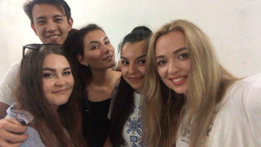 Title: MSDI.BY - Актерское мастерство в Минске, Актерские курсы в Минске, Театр в Минске Description: Актерское мастерство в Минске, Театральная студия в Минске, Актерские курсы в Минске, Ораторский курс, Курсы техники речи, курсы в Минске, Онлайн обучение, Обучающая платформа, Театр на Немиге