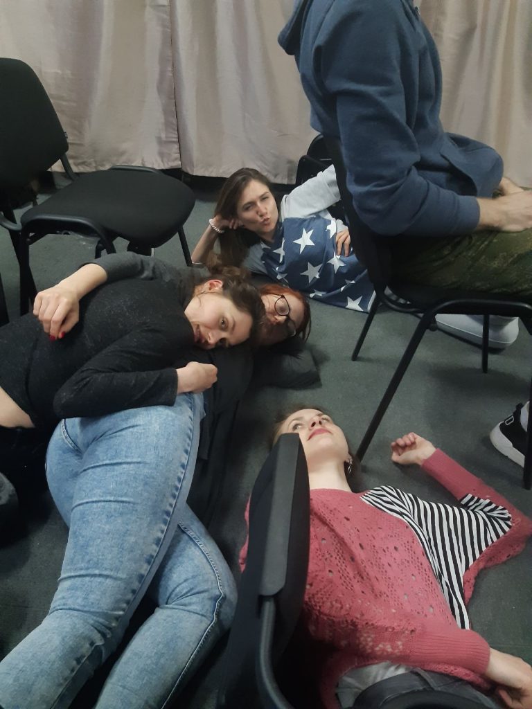 Title: MSDI.BY - Актерское мастерство в Минске, Актерские курсы в Минске, Театр в Минске Description: Актерское мастерство в Минске, Театральная студия в Минске, Актерские курсы в Минске, Ораторский курс, Курсы техники речи, курсы в Минске, Онлайн обучение, Обучающая платформа, Театр на Немиге